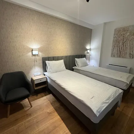 Appartamento Triangle Raška